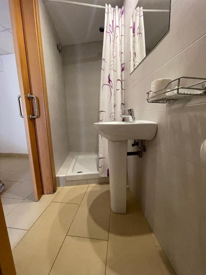 Hotel Pensio Codolar Tossa de Mar Esterno foto